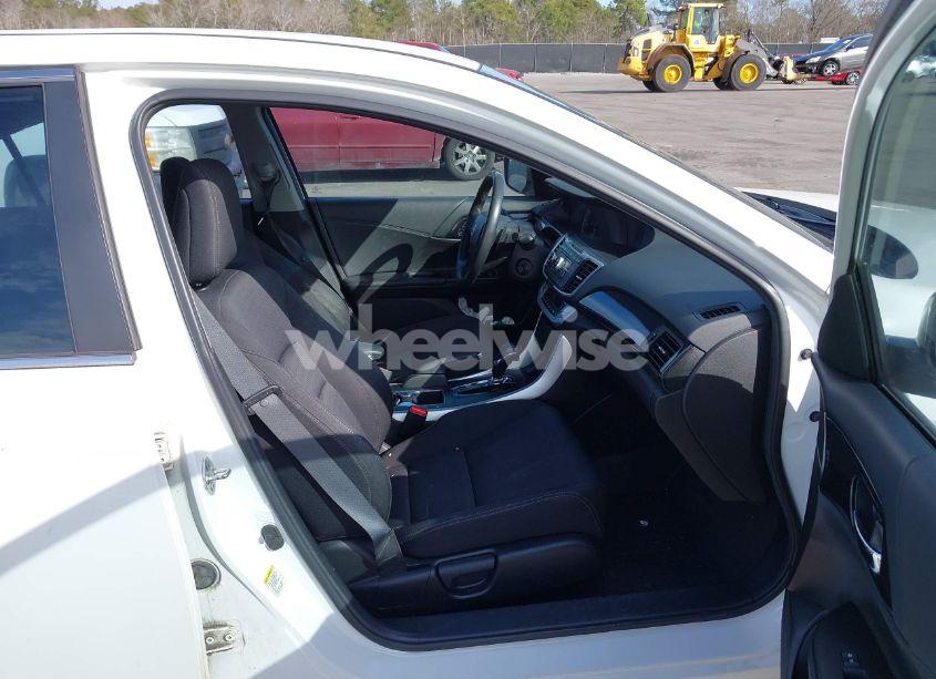 Photo 5 of 2013 Honda Accord SPORT (VIN 1HGCR2F58DA199270)