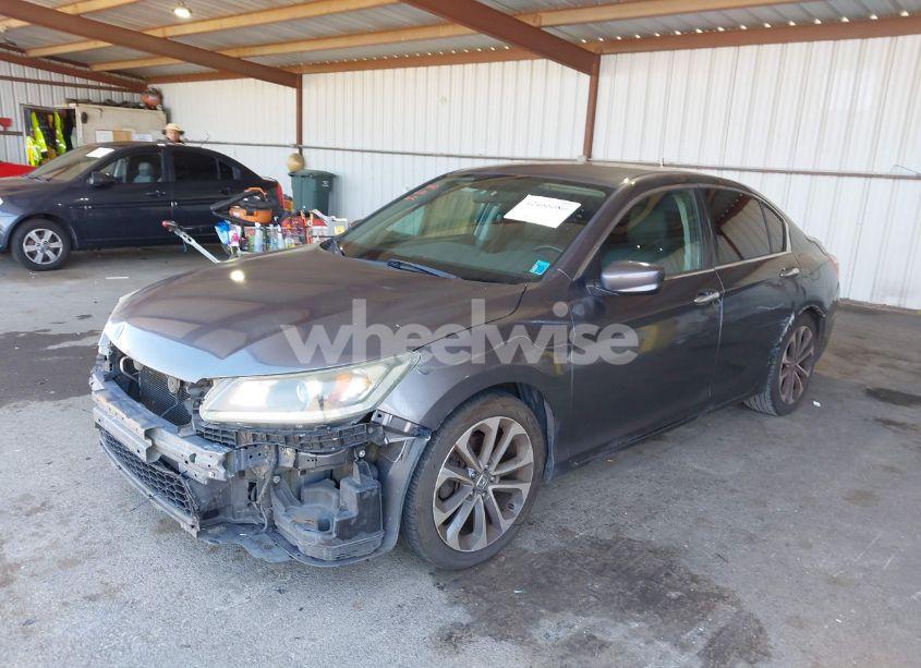 Photo 2 of 2013 Honda Accord SPORT (VIN 1HGCR2F58DA209263)