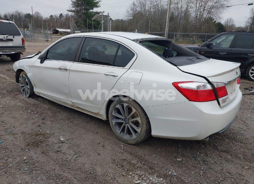Photo 3 of 2013 Honda Accord SPORT (VIN 1HGCR2F58DA265882)