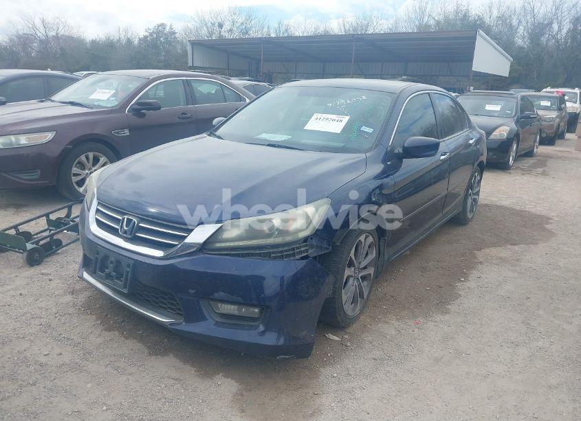 Photo 2 of 2014 Honda Accord SPORT (VIN 1HGCR2F58EA025068)