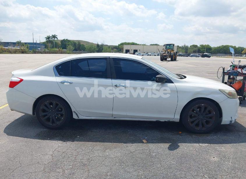 Photo 13 of 2014 Honda Accord SPORT (VIN 1HGCR2F58EA091278)