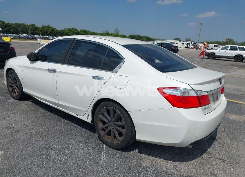 Photo 3 of 2014 Honda Accord SPORT (VIN 1HGCR2F58EA091278)