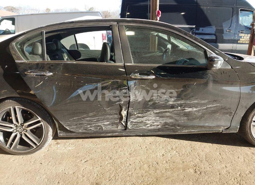 Photo 6 of 2014 Honda Accord SPORT (VIN 1HGCR2F58EA092592)