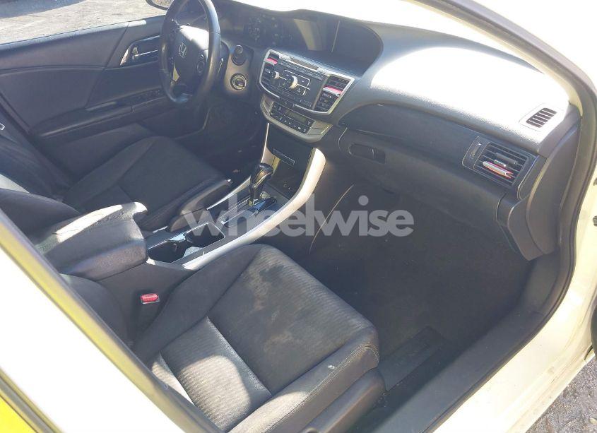 Photo 5 of 2014 Honda Accord SPORT (VIN 1HGCR2F58EA155884)