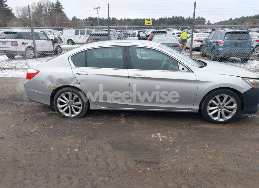 Photo 13 of 2014 Honda Accord SPORT (VIN 1HGCR2F58EA186164)
