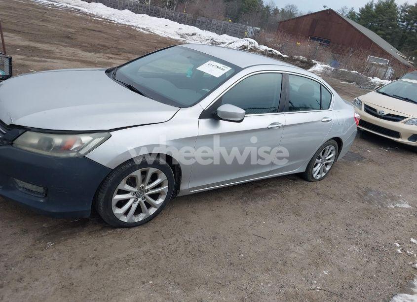 Photo 14 of 2014 Honda Accord SPORT (VIN 1HGCR2F58EA186164)