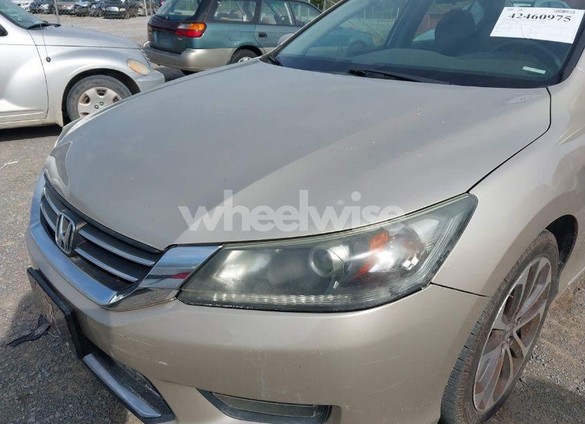 Photo 10 of 2014 Honda Accord SPORT (VIN 1HGCR2F58EA290685)