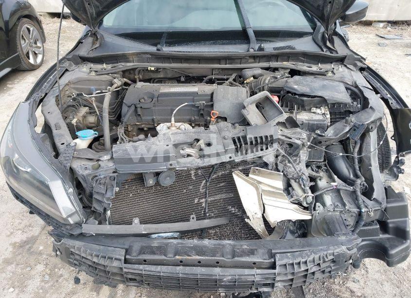 Photo 10 of 2015 Honda Accord SPORT (VIN 1HGCR2F58FA049484)