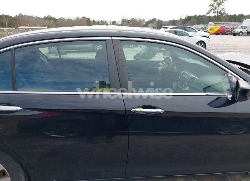 Photo 14 of 2015 Honda Accord SPORT (VIN 1HGCR2F58FA049484)