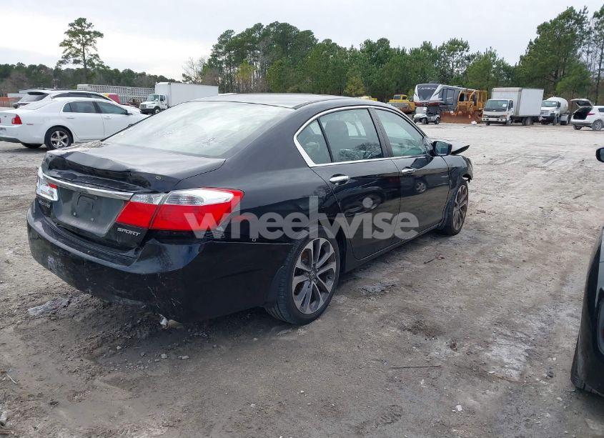 Photo 4 of 2015 Honda Accord SPORT (VIN 1HGCR2F58FA049484)