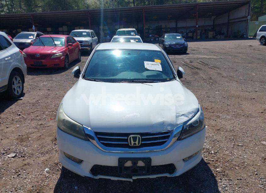 Photo 12 of 2015 Honda Accord SPORT (VIN 1HGCR2F58FA052627)
