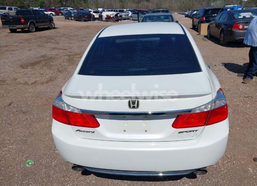 Photo 16 of 2015 Honda Accord SPORT (VIN 1HGCR2F58FA052627)