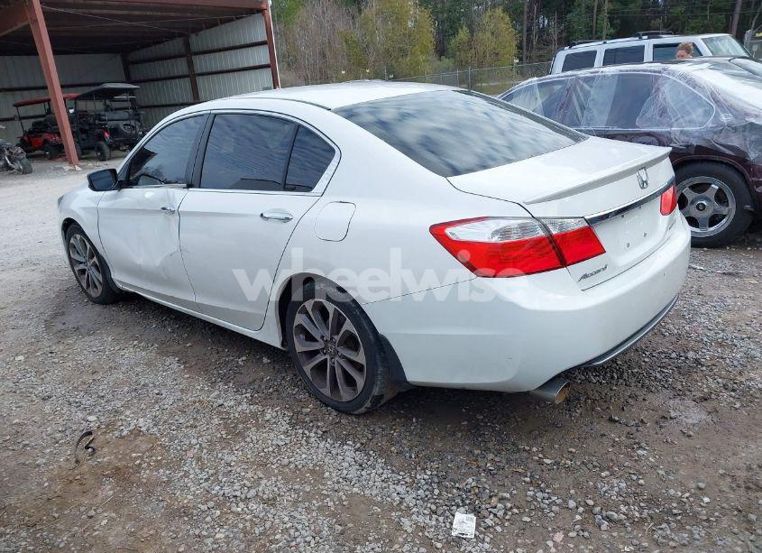 Photo 3 of 2015 Honda Accord SPORT (VIN 1HGCR2F58FA065149)