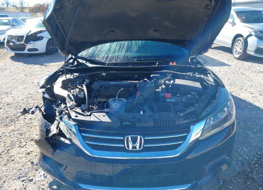 Photo 10 of 2015 Honda Accord SPORT (VIN 1HGCR2F58FA065653)