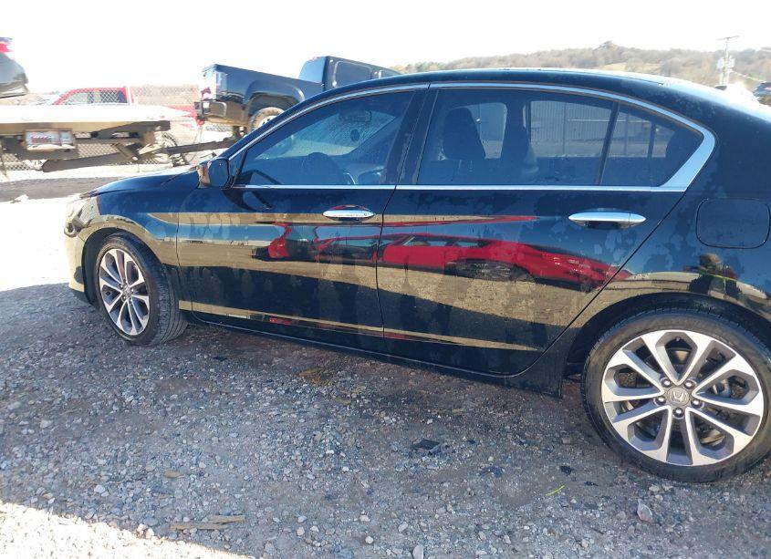 Photo 14 of 2015 Honda Accord SPORT (VIN 1HGCR2F58FA065653)