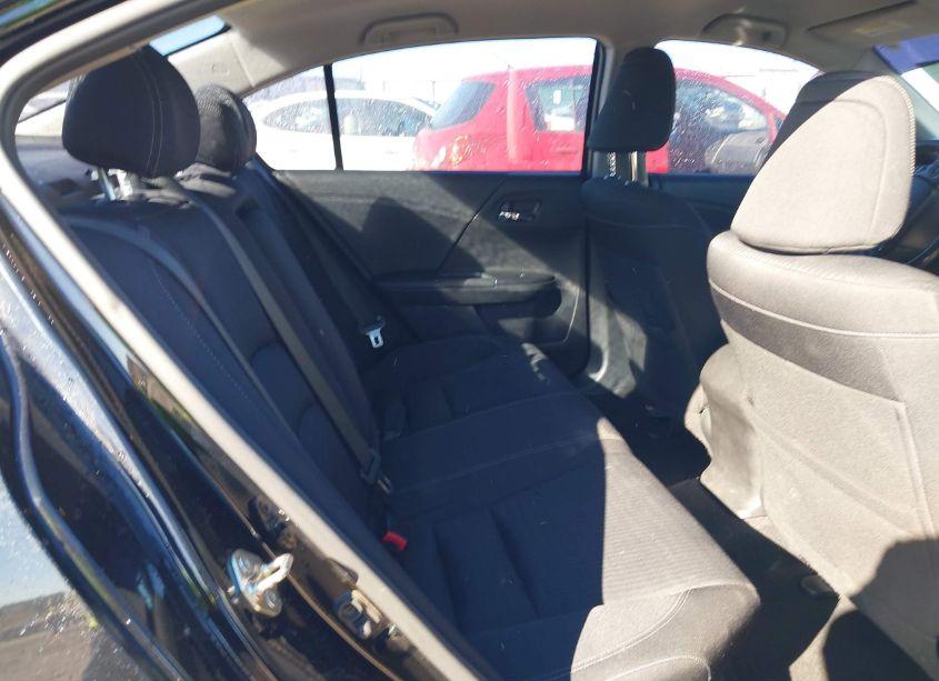 Photo 8 of 2015 Honda Accord SPORT (VIN 1HGCR2F58FA065653)