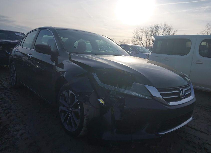 2015 Honda Accord SPORT (VIN 1HGCR2F58FA100742) main photo