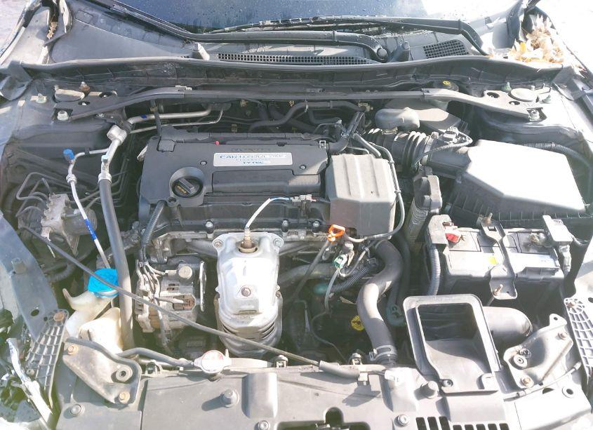 Photo 10 of 2015 Honda Accord SPORT (VIN 1HGCR2F58FA100742)