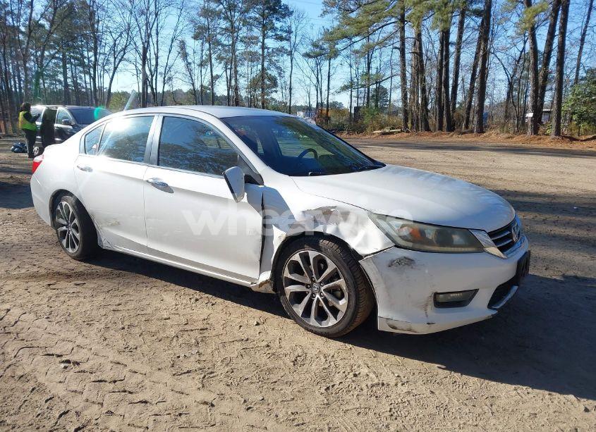 2015 Honda Accord SPORT (VIN 1HGCR2F58FA271829) main photo