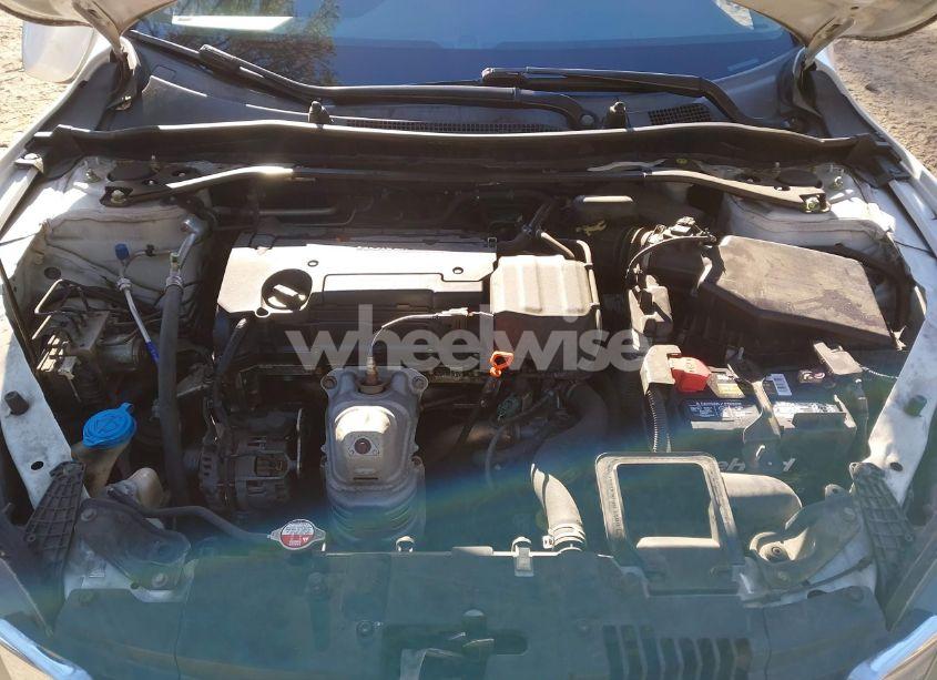 Photo 10 of 2015 Honda Accord SPORT (VIN 1HGCR2F58FA271829)