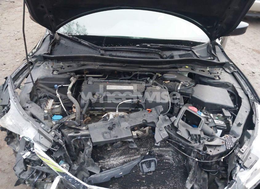 Photo 10 of 2016 Honda Accord SPORT (VIN 1HGCR2F58GA020388)