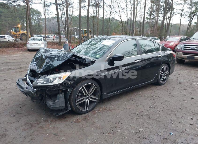 Photo 2 of 2016 Honda Accord SPORT (VIN 1HGCR2F58GA020388)