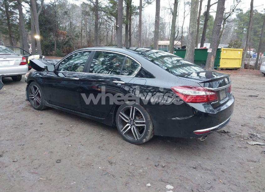 Photo 3 of 2016 Honda Accord SPORT (VIN 1HGCR2F58GA020388)