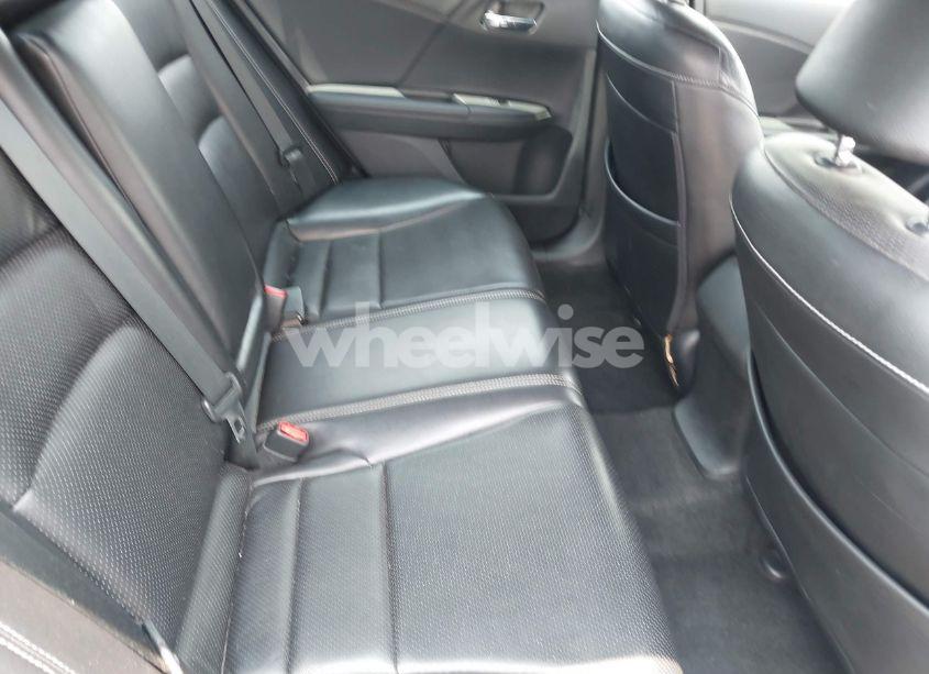 Photo 8 of 2016 Honda Accord SPORT (VIN 1HGCR2F58GA024165)