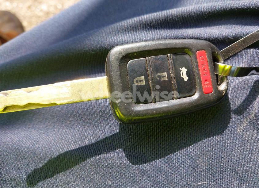 Photo 11 of 2016 Honda Accord SPORT (VIN 1HGCR2F58GA025560)