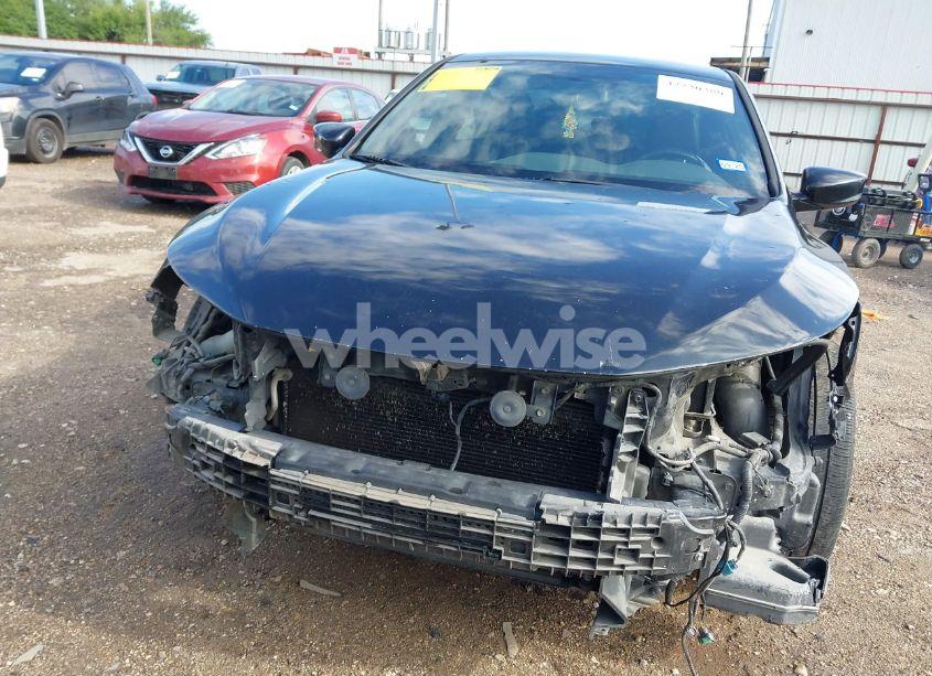 Photo 13 of 2016 Honda Accord SPORT (VIN 1HGCR2F58GA025560)