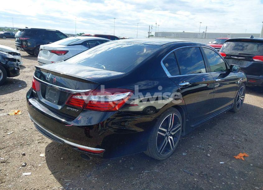 Photo 4 of 2016 Honda Accord SPORT (VIN 1HGCR2F58GA025560)