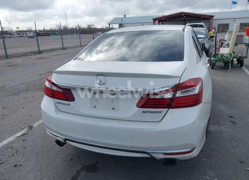 Photo 16 of 2016 Honda Accord SPORT (VIN 1HGCR2F58GA033660)