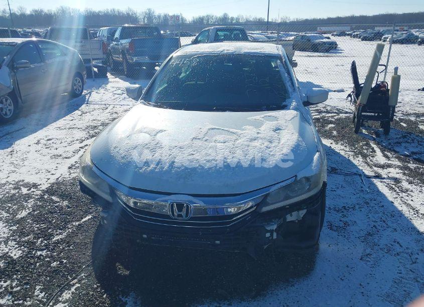 Photo 13 of 2016 Honda Accord SPORT (VIN 1HGCR2F58GA054458)