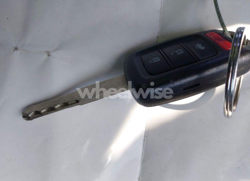 Photo 11 of 2016 Honda Accord SPORT (VIN 1HGCR2F58GA074001)