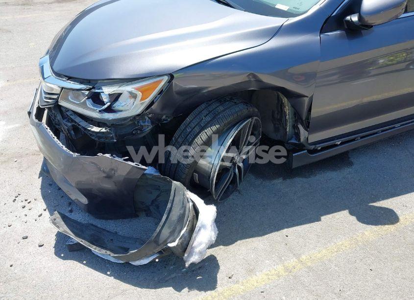 Photo 6 of 2016 Honda Accord SPORT (VIN 1HGCR2F58GA074001)