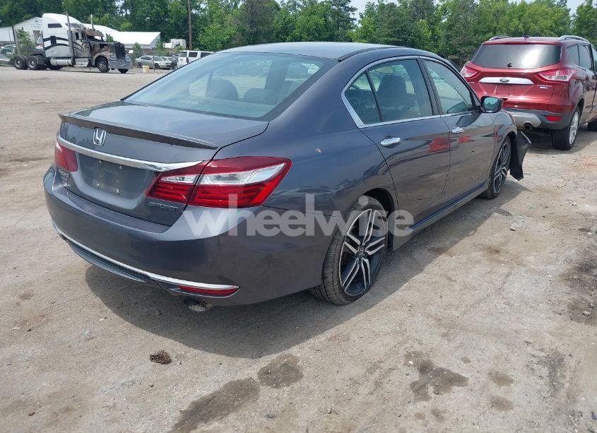 Photo 4 of 2016 Honda Accord SPORT (VIN 1HGCR2F58GA076752)