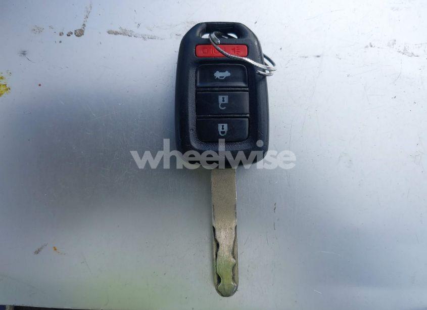 Photo 11 of 2016 Honda Accord SPORT (VIN 1HGCR2F58GA080381)