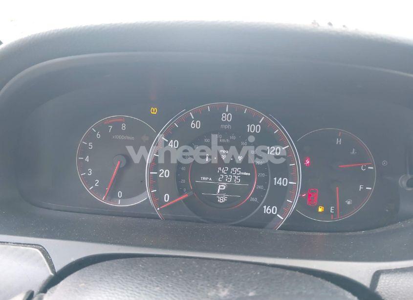 Photo 7 of 2016 Honda Accord SPORT (VIN 1HGCR2F58GA080381)