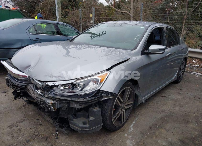 Photo 2 of 2016 Honda Accord SPORT (VIN 1HGCR2F58GA082146)