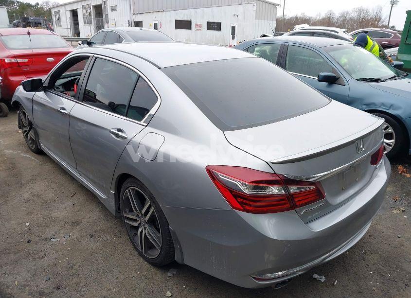 Photo 3 of 2016 Honda Accord SPORT (VIN 1HGCR2F58GA082146)