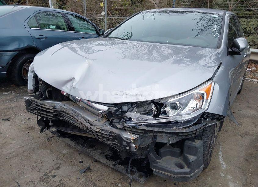 Photo 6 of 2016 Honda Accord SPORT (VIN 1HGCR2F58GA082146)