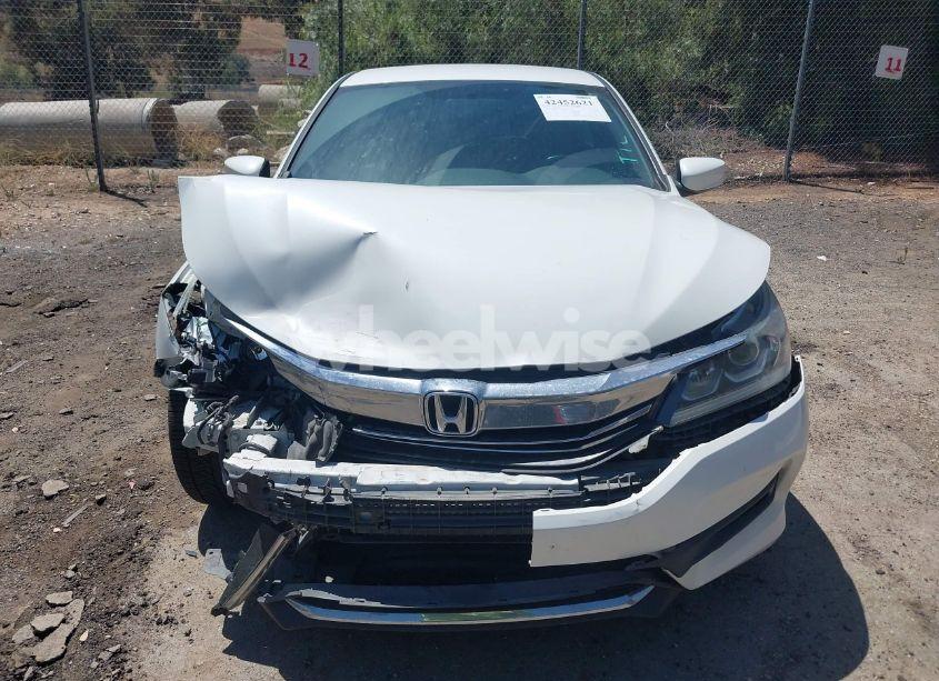 Photo 12 of 2016 Honda Accord SPORT (VIN 1HGCR2F58GA091784)