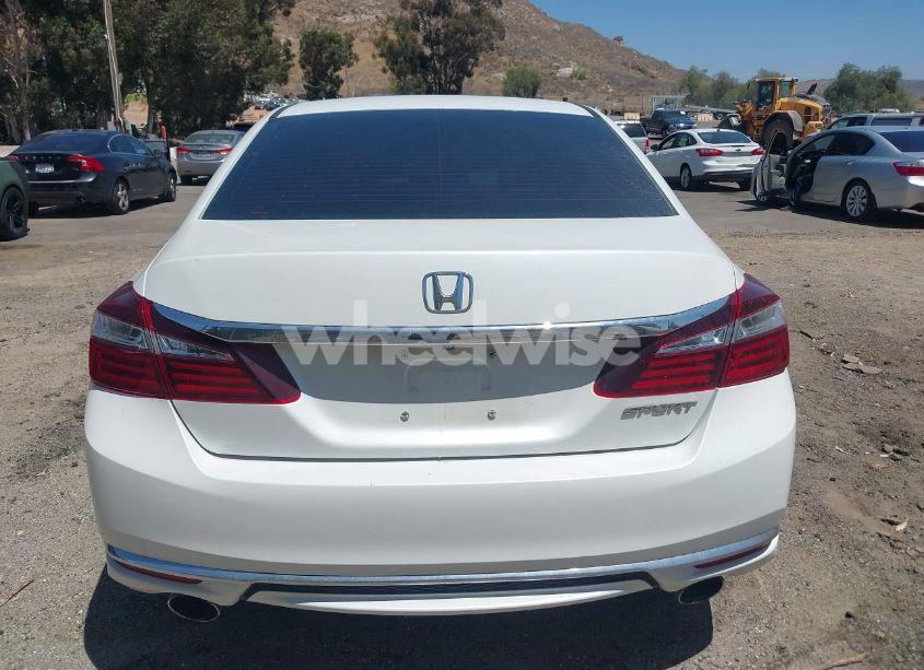 Photo 16 of 2016 Honda Accord SPORT (VIN 1HGCR2F58GA091784)
