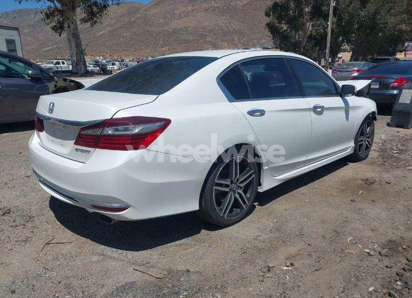 Photo 4 of 2016 Honda Accord SPORT (VIN 1HGCR2F58GA091784)