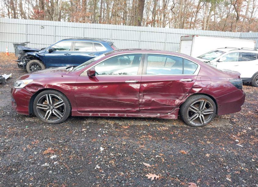 Photo 14 of 2016 Honda Accord SPORT (VIN 1HGCR2F58GA101696)