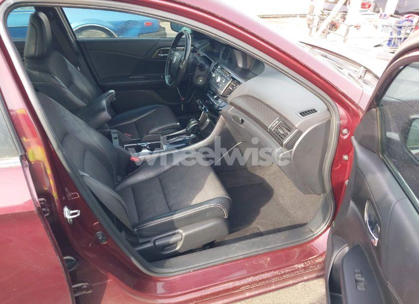 Photo 5 of 2016 Honda Accord SPORT (VIN 1HGCR2F58GA181050)