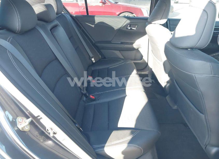 Photo 8 of 2016 Honda Accord SPORT (VIN 1HGCR2F58GA233521)