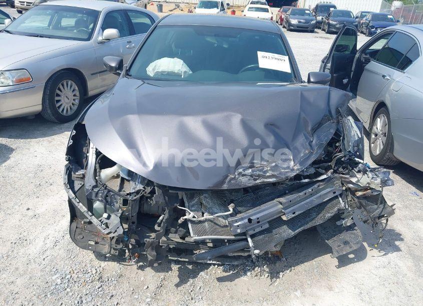 Photo 12 of 2016 Honda Accord SPORT (VIN 1HGCR2F58GA239304)