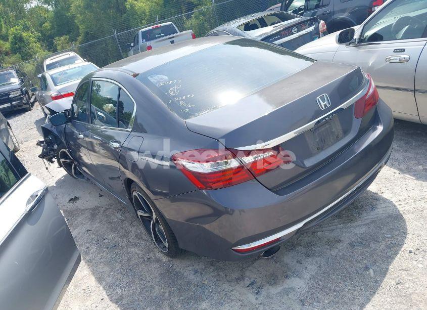 Photo 3 of 2016 Honda Accord SPORT (VIN 1HGCR2F58GA239304)