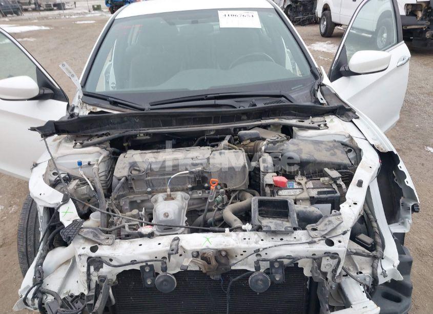 Photo 10 of 2017 Honda Accord SPORT (VIN 1HGCR2F58HA041050)